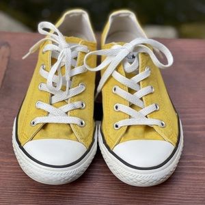 Converse Size 3 girls shoes